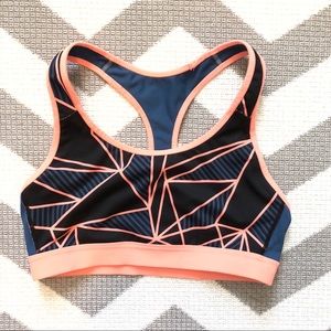 Champion Sports bra size large never worn